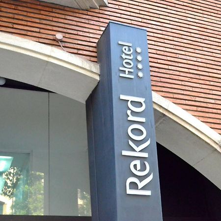 ברצלונה Atenea Rekord Suites מראה חיצוני תמונה
