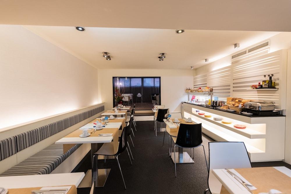 ברצלונה Atenea Rekord Suites מראה חיצוני תמונה