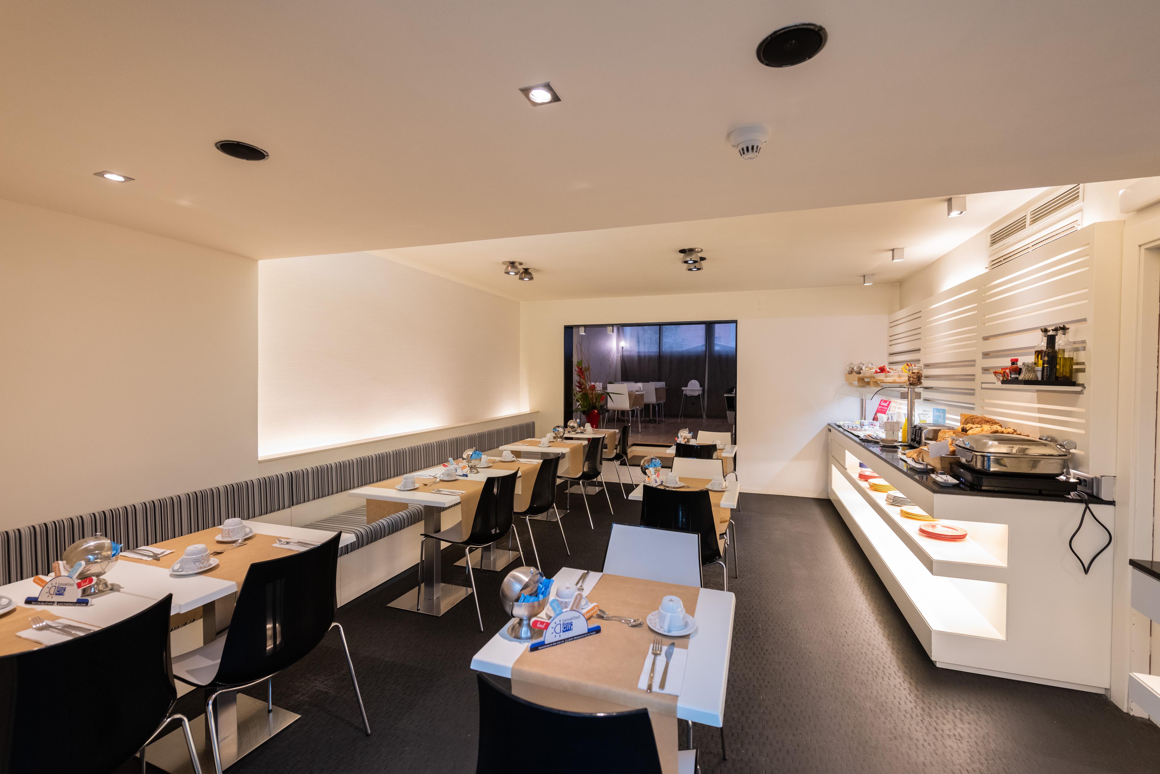 ברצלונה Atenea Rekord Suites מראה חיצוני תמונה