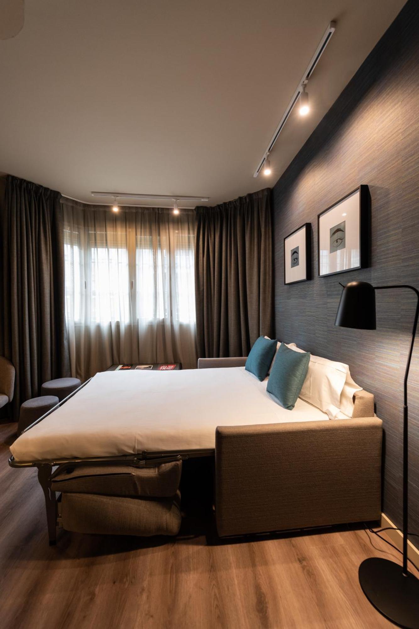ברצלונה Atenea Rekord Suites מראה חיצוני תמונה