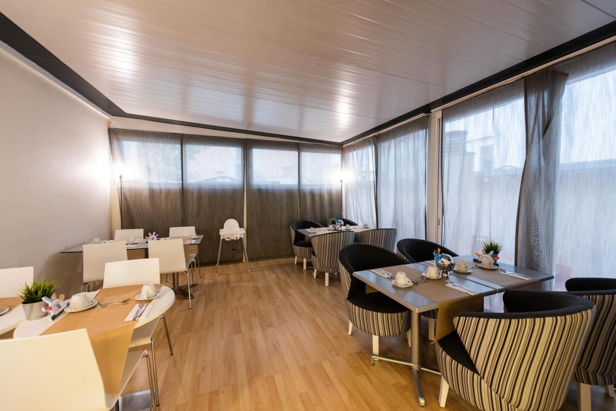 ברצלונה Atenea Rekord Suites מראה חיצוני תמונה