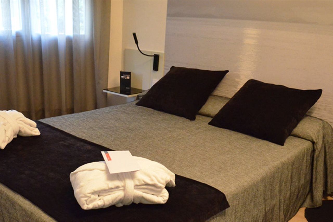 ברצלונה Atenea Rekord Suites מראה חיצוני תמונה